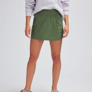Blackcountry Women's Performance Skirts & Skorts Size Medium